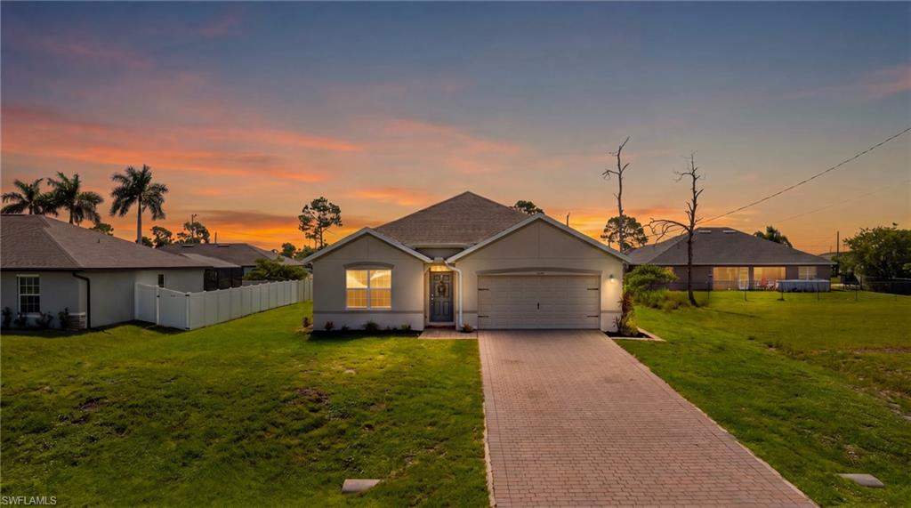 CAPE CORAL - Residential