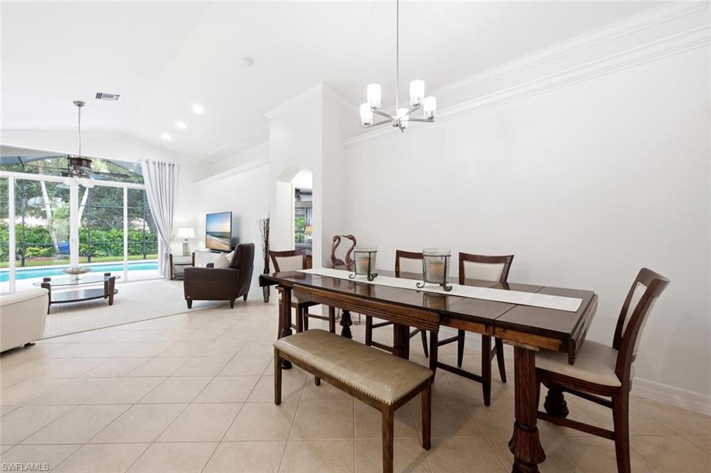 SATURNIA LAKES - Residential