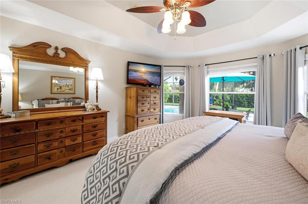 SATURNIA LAKES - Residential