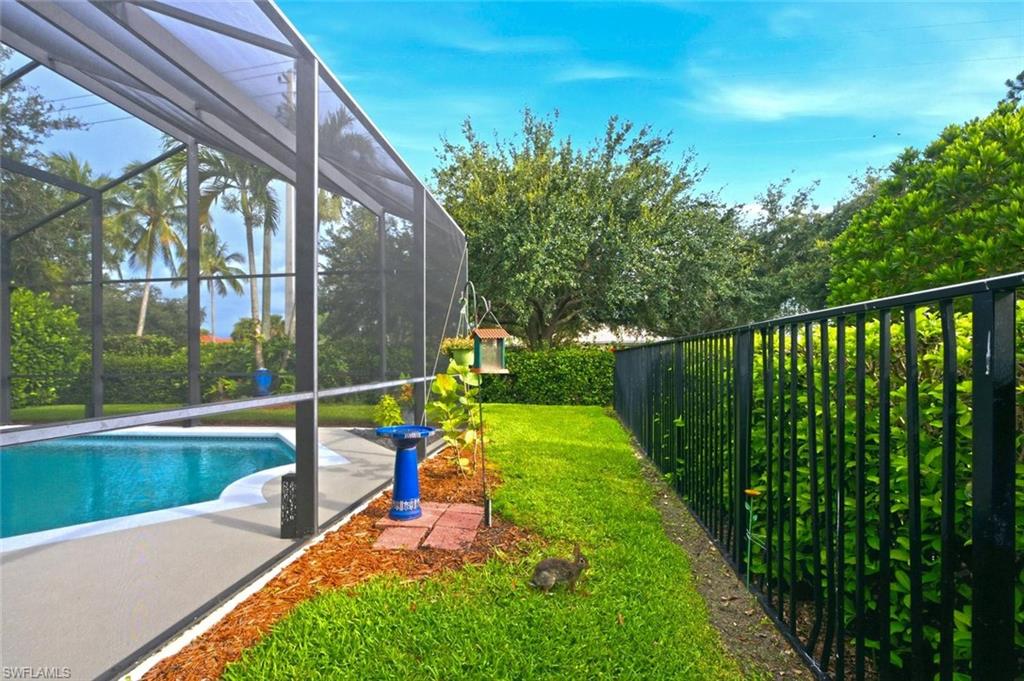 SATURNIA LAKES - Residential