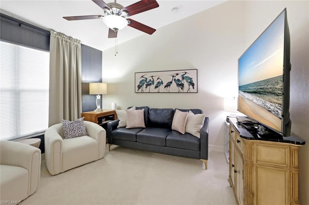 SATURNIA LAKES - Residential