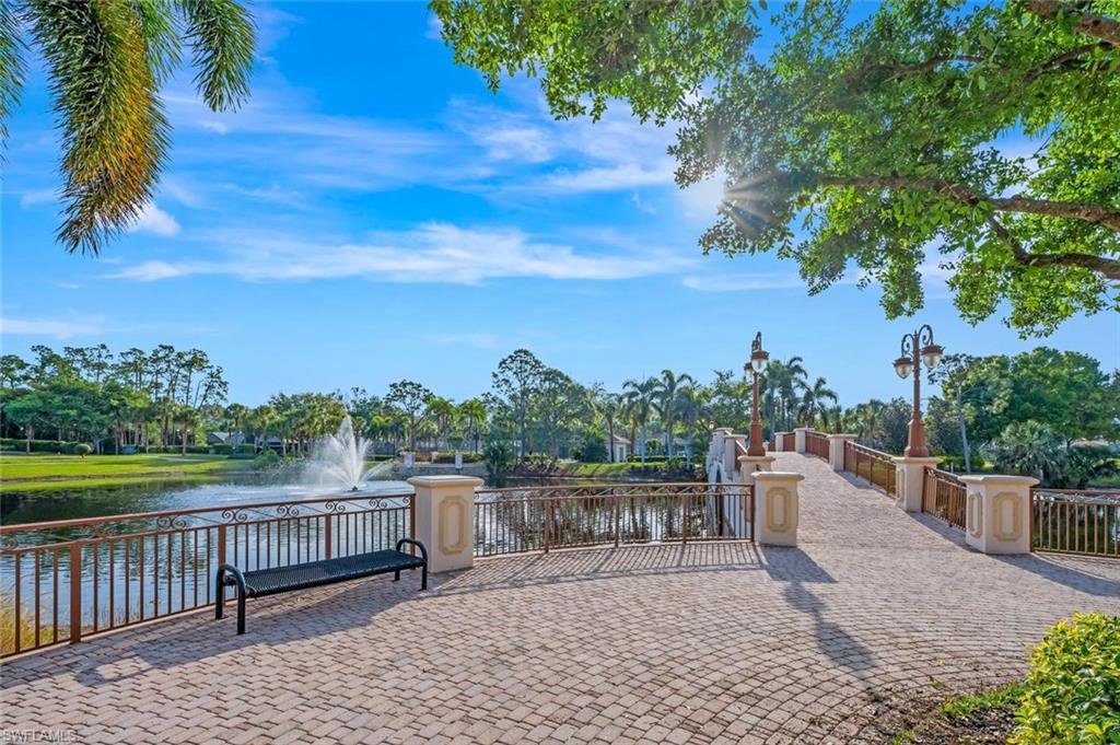 SATURNIA LAKES - Residential