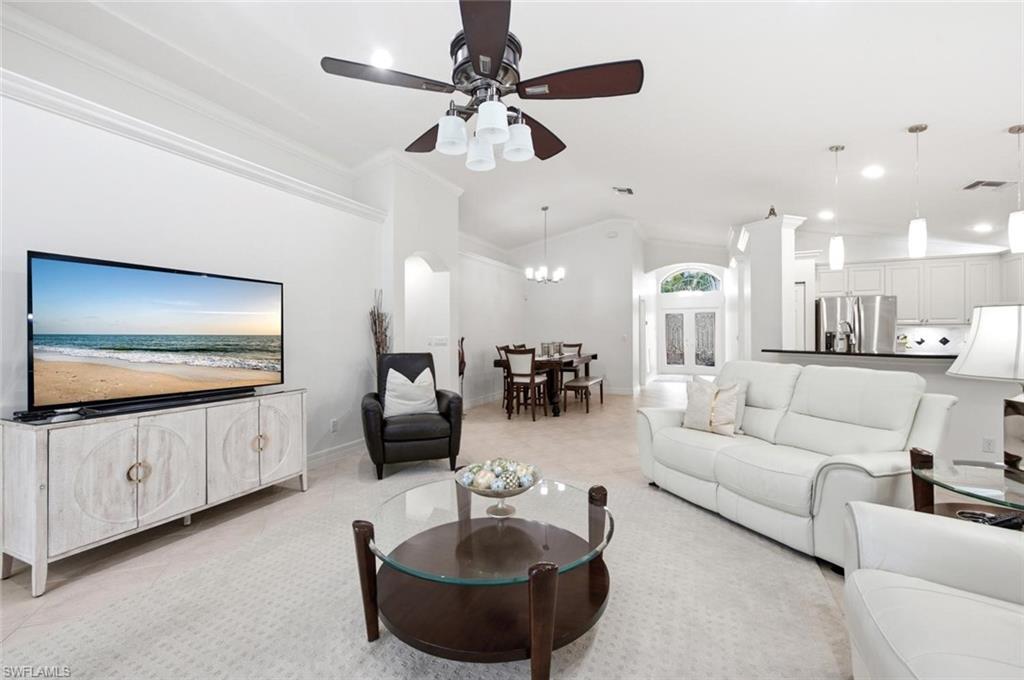 SATURNIA LAKES - Residential