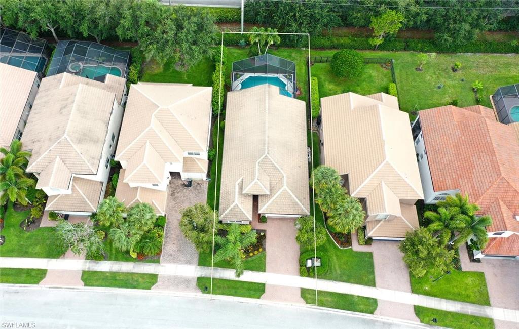 SATURNIA LAKES - Residential
