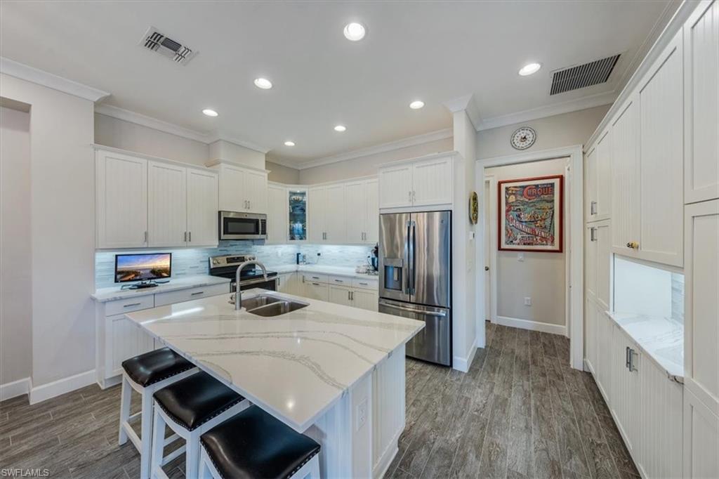 ISLES OF COLLIER PRESERVE - Residential