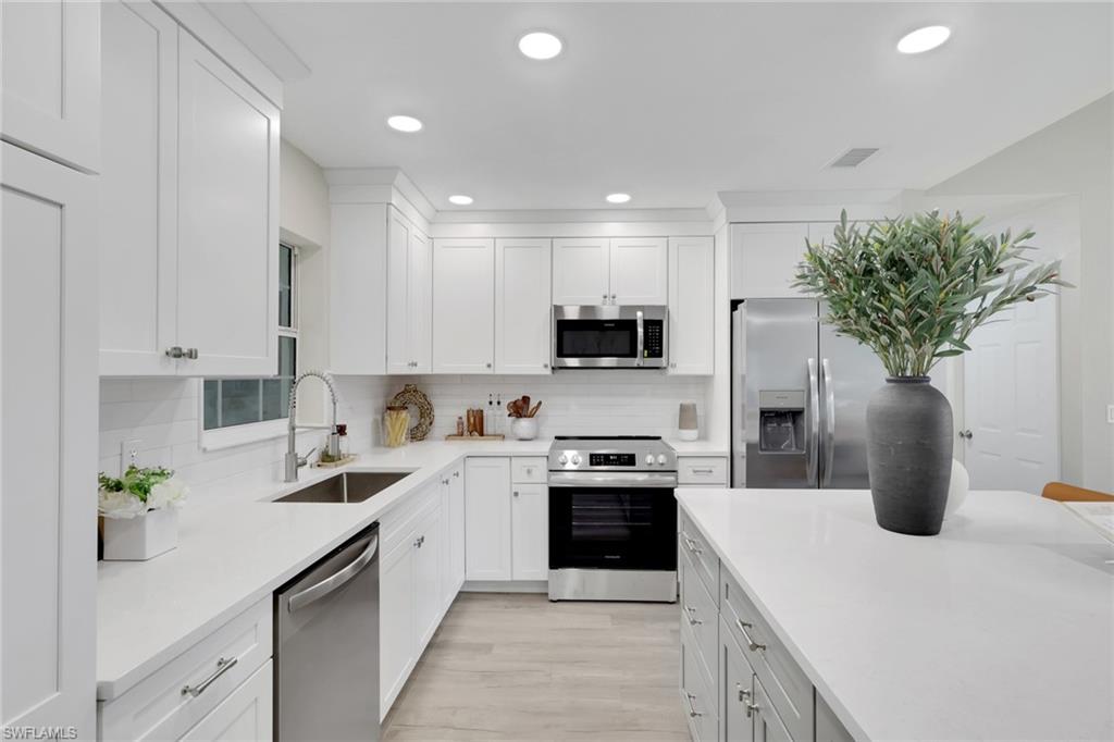 NORTH PORT - Residential