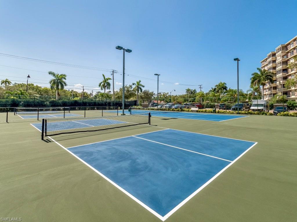 POINTE ROYALE - Residential