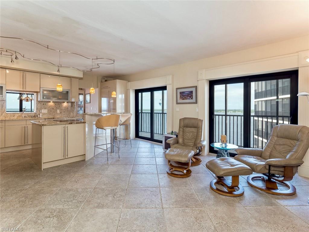 POINTE ROYALE - Residential