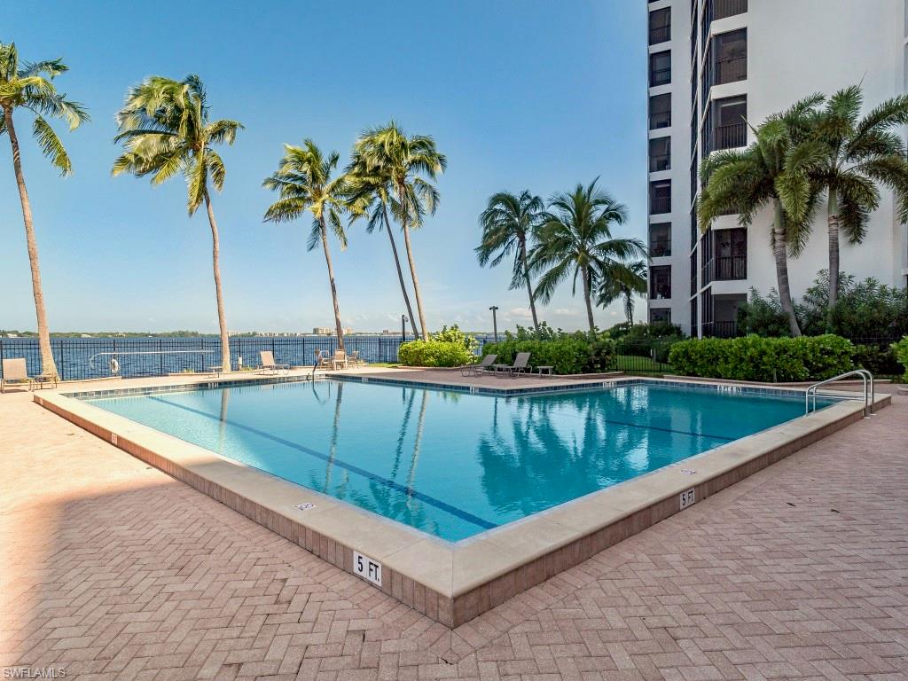 POINTE ROYALE - Residential