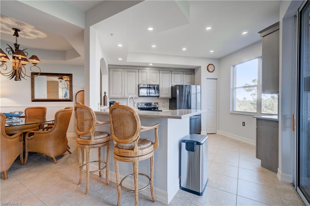 ISLAND SOUND - Residential