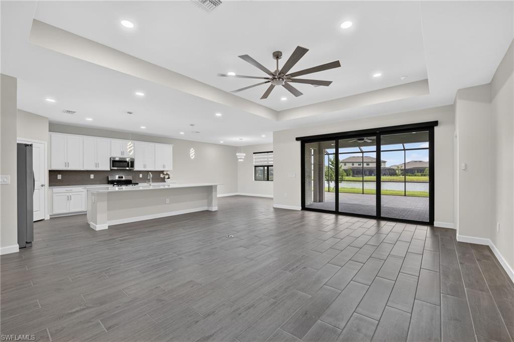 TIMBER CREEK - Residential