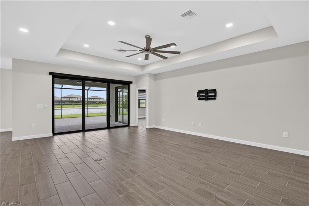 TIMBER CREEK - Residential