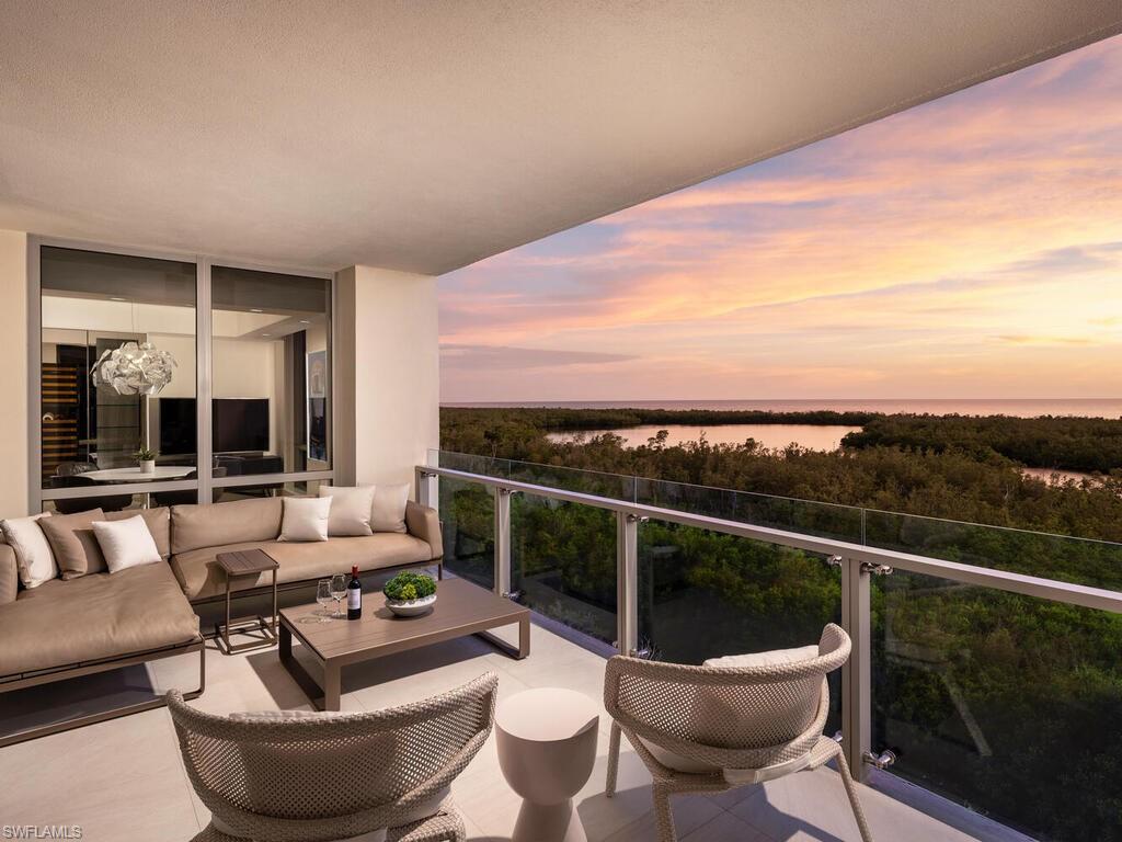 MYSTIQUE - Residential