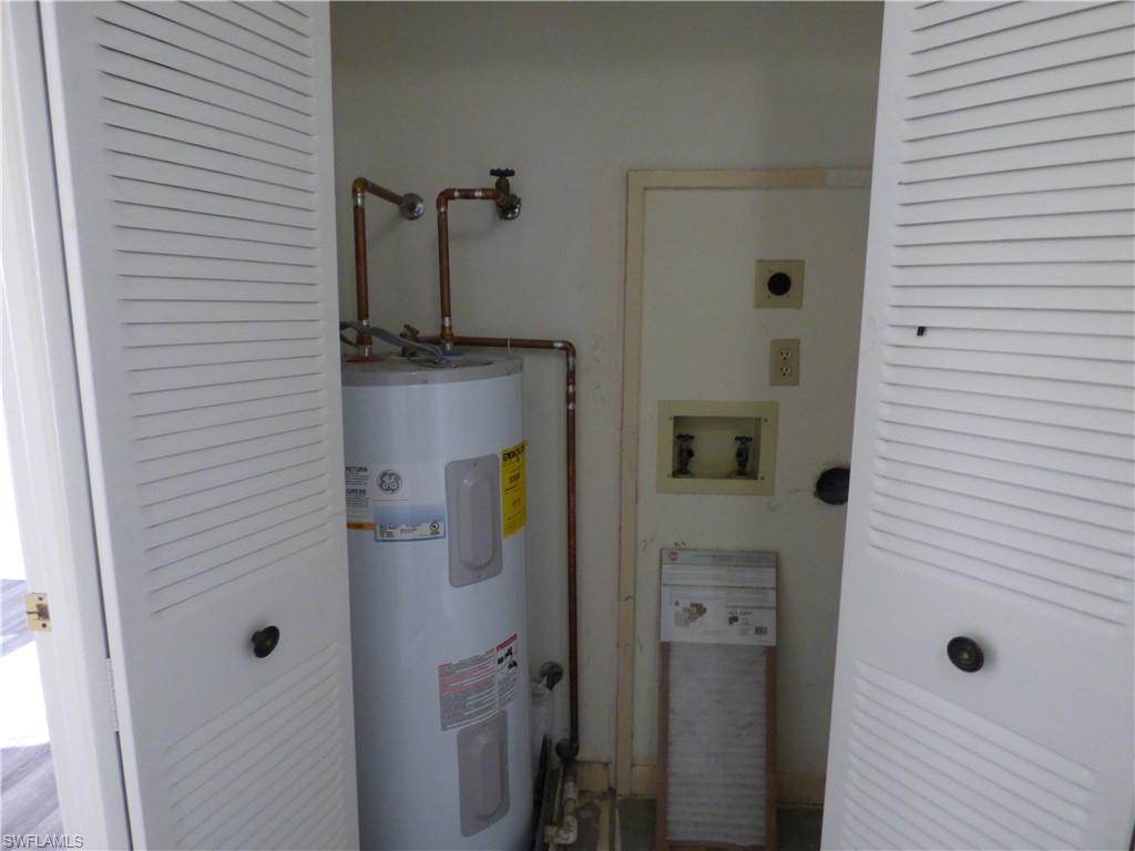 PINEWOOD CONDOMINIUM - Residential