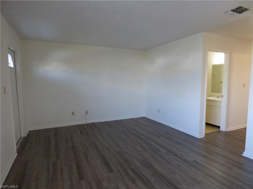 PINEWOOD CONDOMINIUM - Residential