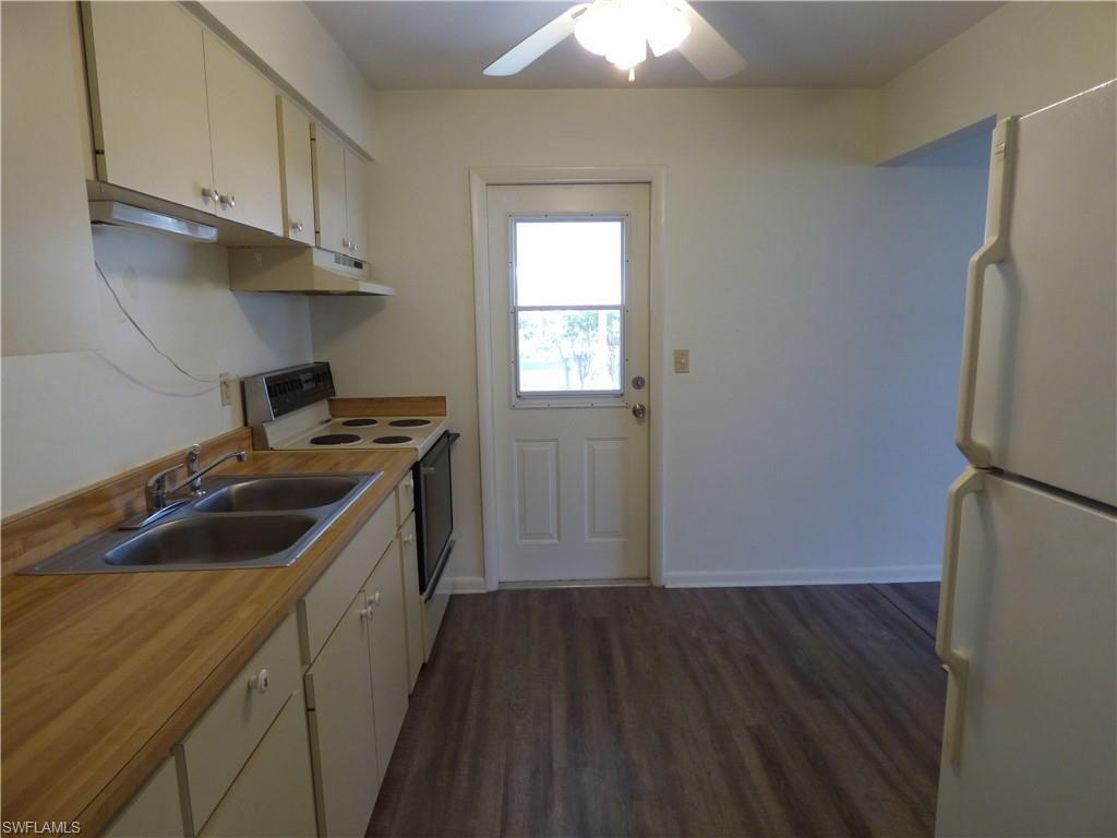 PINEWOOD CONDOMINIUM - Residential