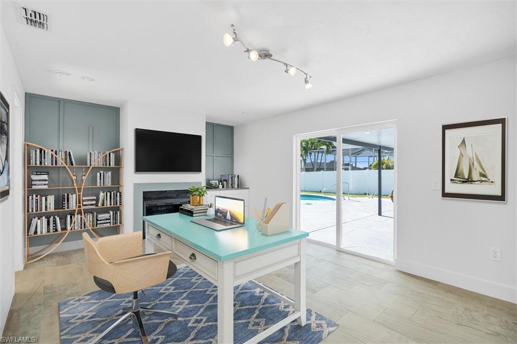 ISLAND PARK WOODLANDS - Residential