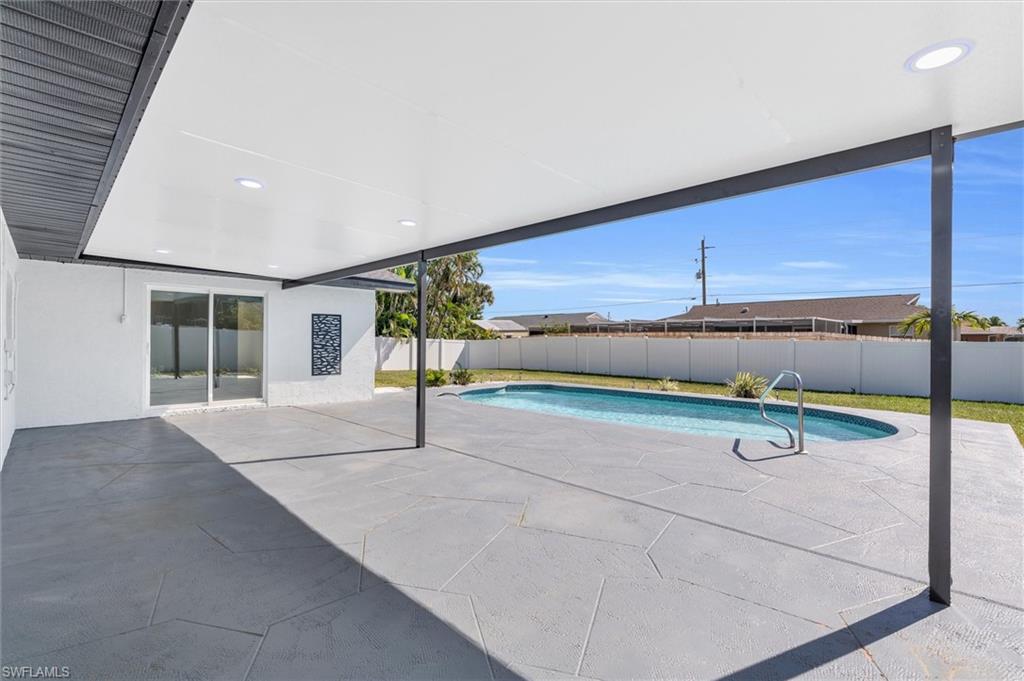 ISLAND PARK WOODLANDS - Residential