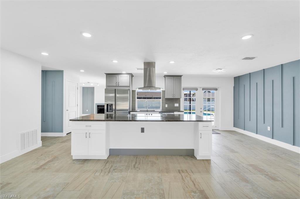 ISLAND PARK WOODLANDS - Residential