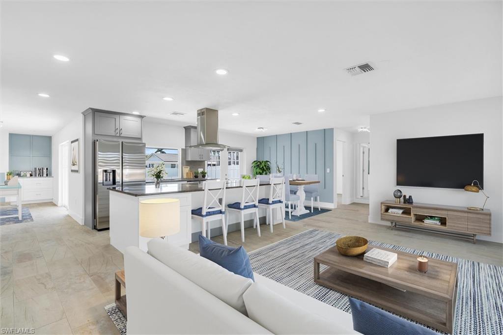 ISLAND PARK WOODLANDS - Residential