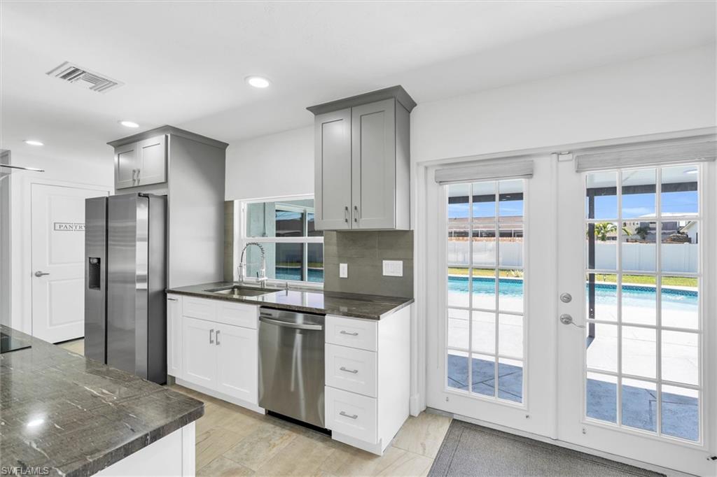 ISLAND PARK WOODLANDS - Residential