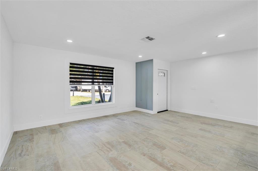 ISLAND PARK WOODLANDS - Residential