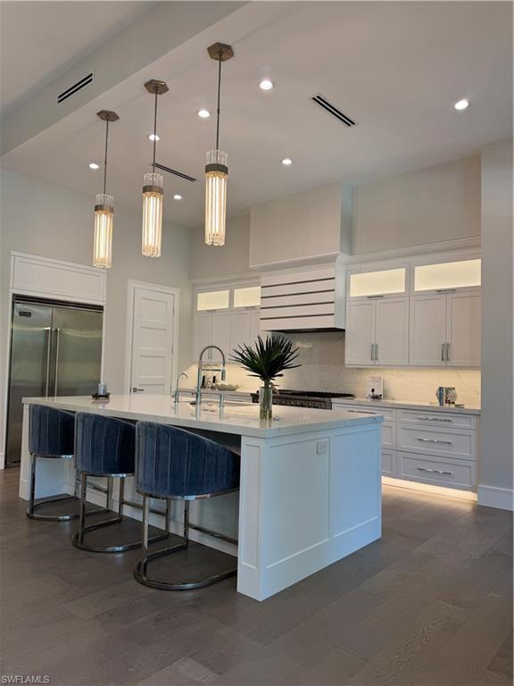 PARK SHORE - Residential