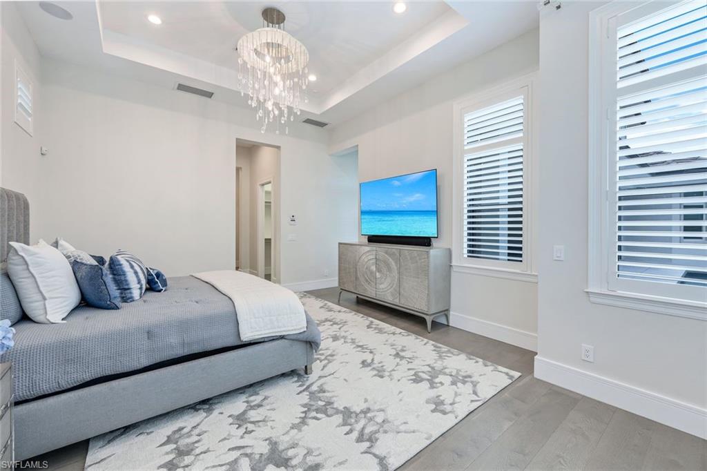 PARK SHORE - Residential