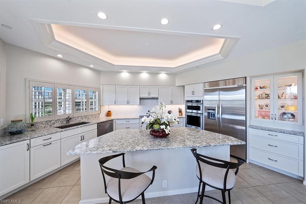 CRESCENT - Residential