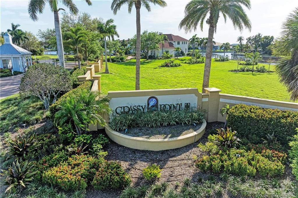PORT CHARLOTTE - Land