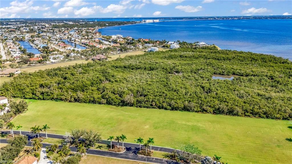 PORT CHARLOTTE - Land