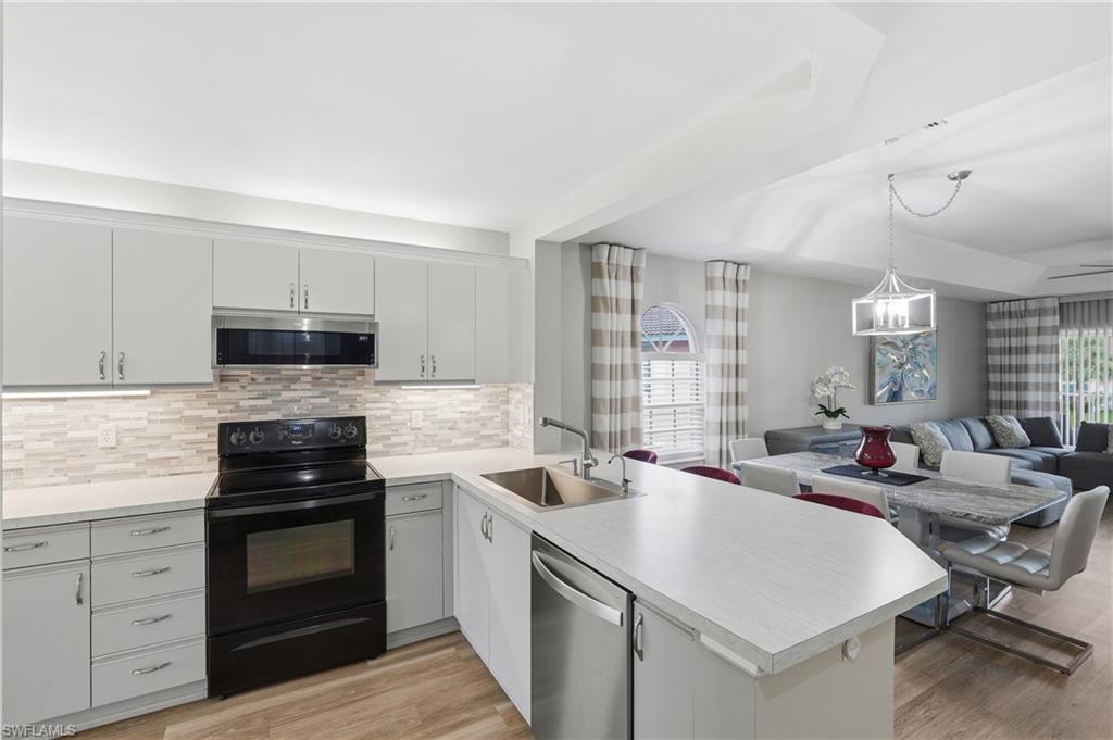 EAGLEWOOD - Residential