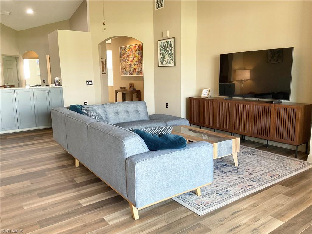 TURTLE BAY - Residential Lease