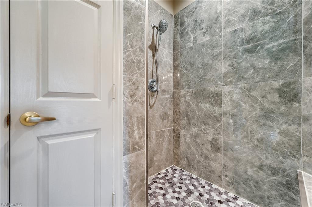 TURTLE BAY - Residential Lease