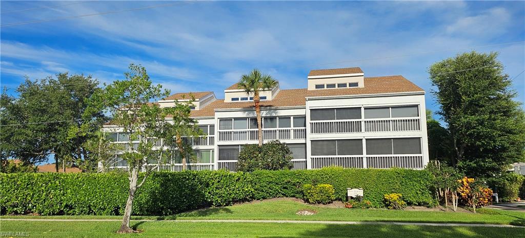 DORSET CLUB - Residential Lease