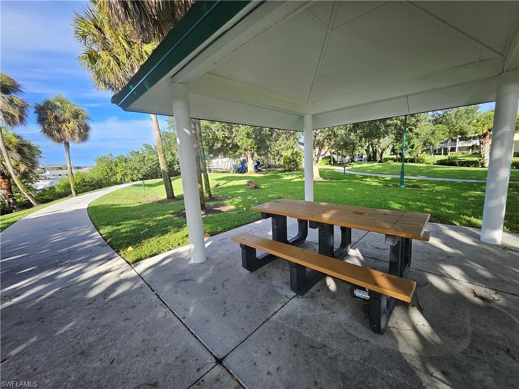 DORSET CLUB - Residential Lease