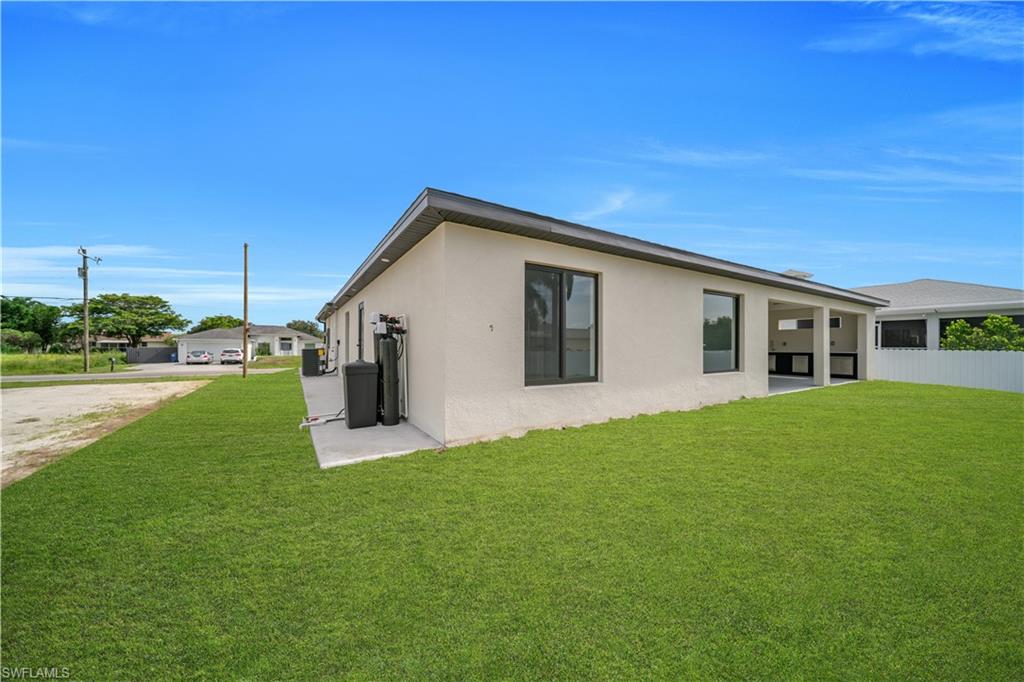 LEHIGH ACRES - Residential