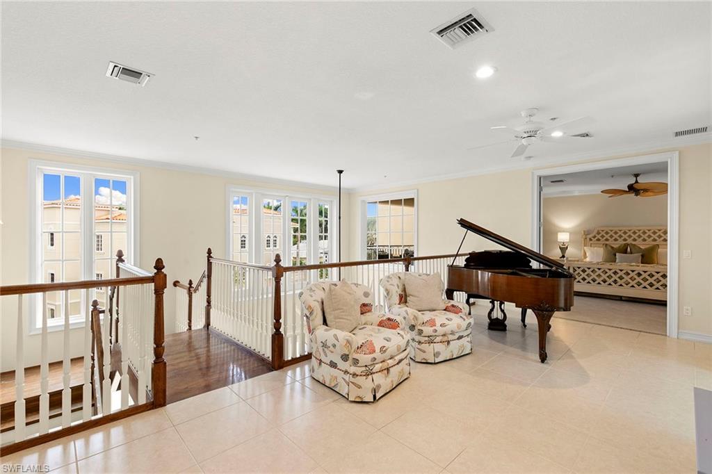 THE COLONNADE ON 5TH - Residential