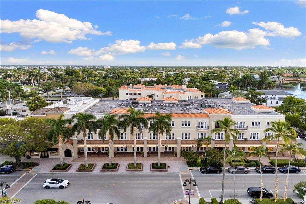 THE COLONNADE ON 5TH - Residential