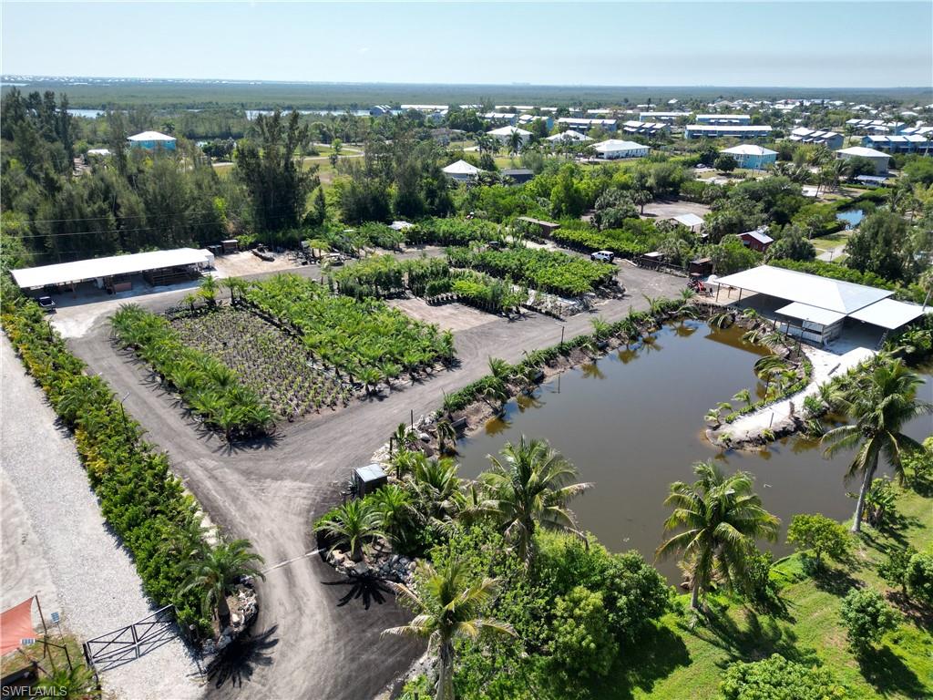 PINE ISLAND - Land