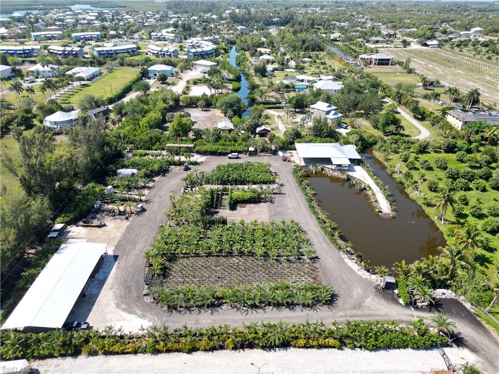 PINE ISLAND - Land