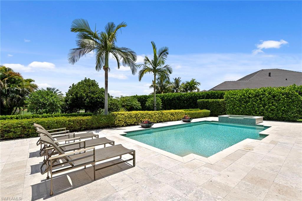 QUAIL WEST - Residential