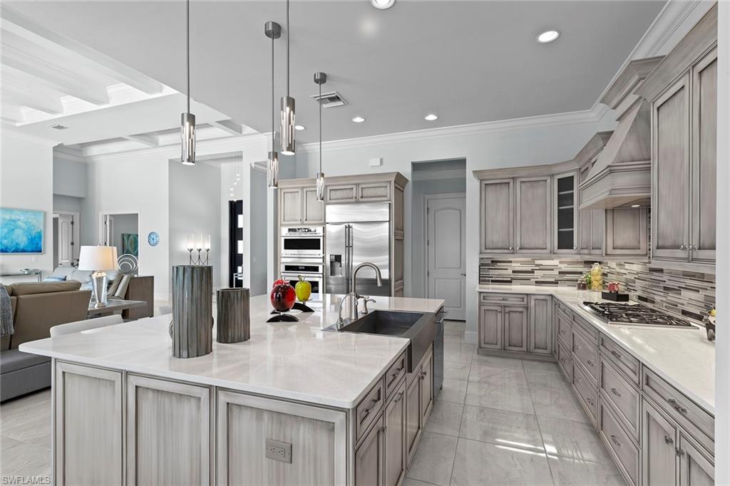 QUAIL WEST - Residential
