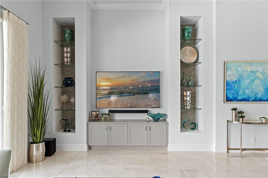 QUAIL WEST - Residential