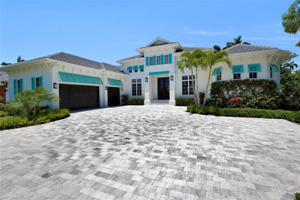 MOORINGS - Residential