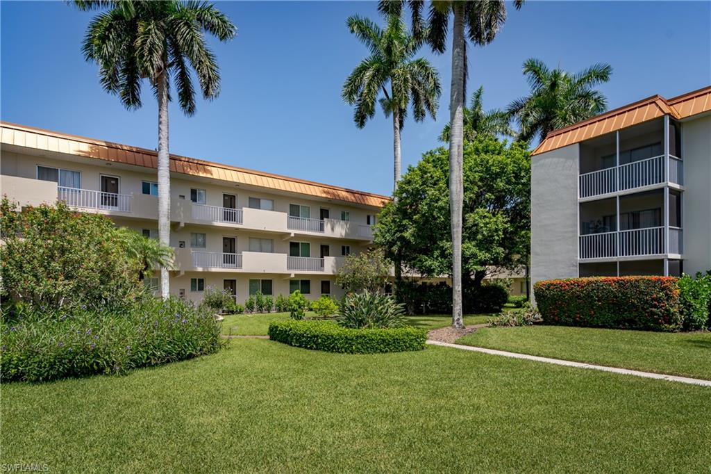 ELEVEN HUNDRED CLUB - Residential