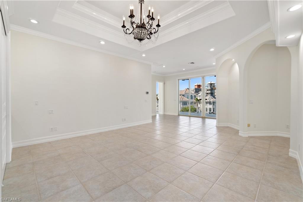 BAYFRONT GARDENS - Residential