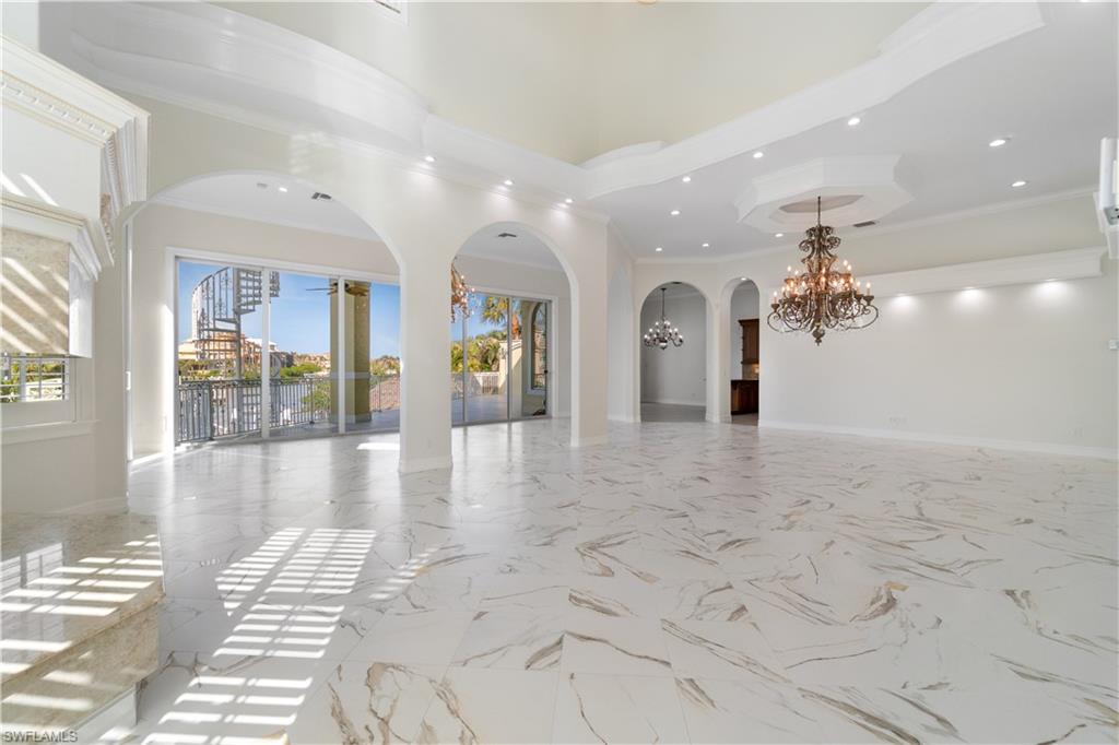 BAYFRONT GARDENS - Residential