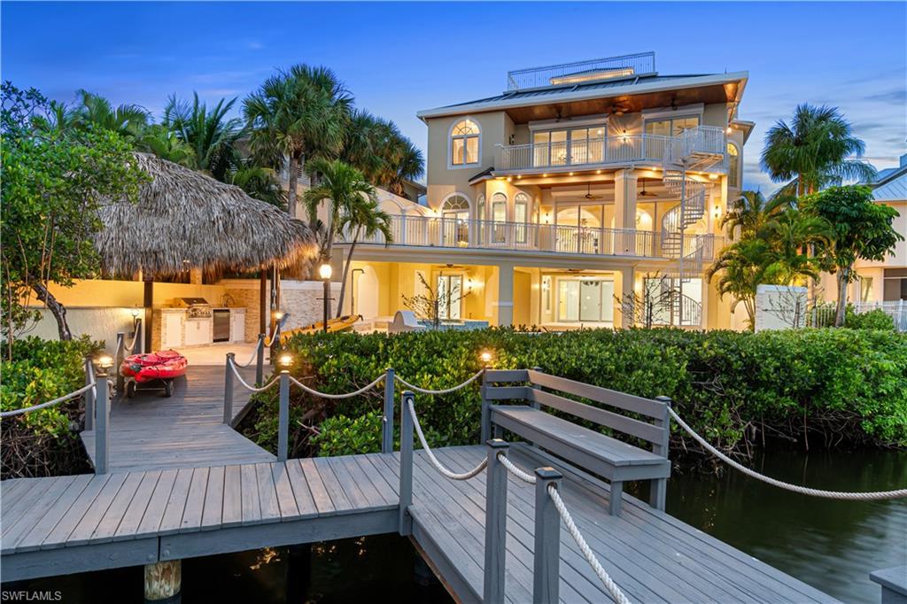BAYFRONT GARDENS - Residential