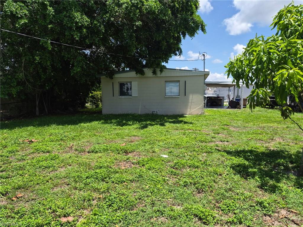LEHIGH ACRES - Residential